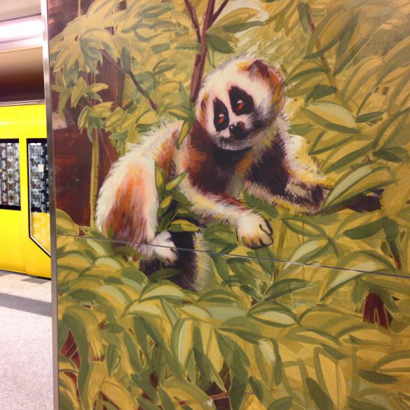 felix scholz illustration berlin hermannstrasse undergroundstation metro jungle slow loris