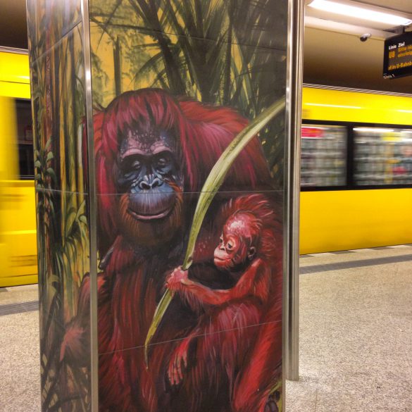 felix scholz illustration berlin hermannstrasse undergroundstation metro jungle orangutan