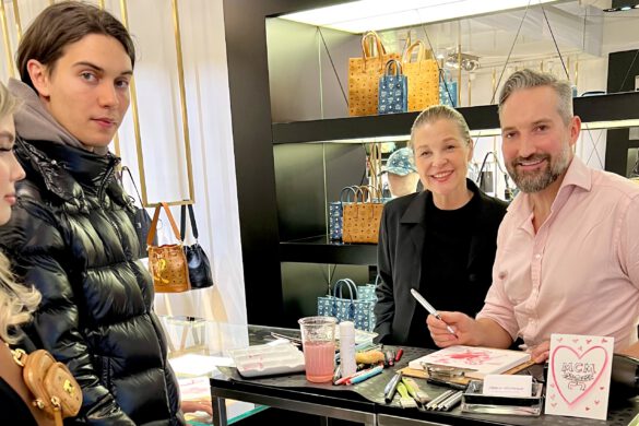 Illustrator Felix Scholz zeichnet live in der Berliner MCM Boutique